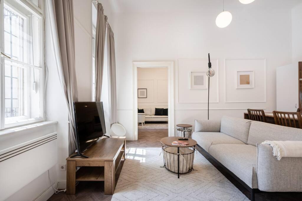 Stylish Apartment In The City Center بودابست المظهر الخارجي الصورة